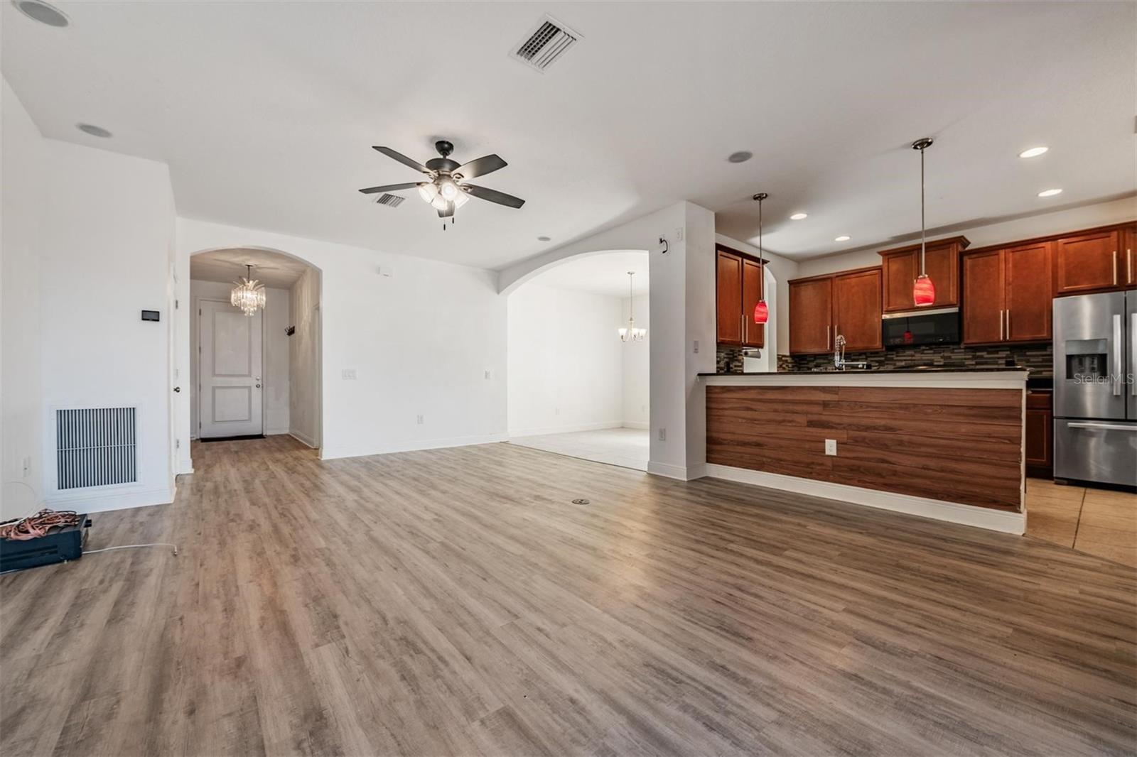 Listing photo id 17 for Address Not Provided