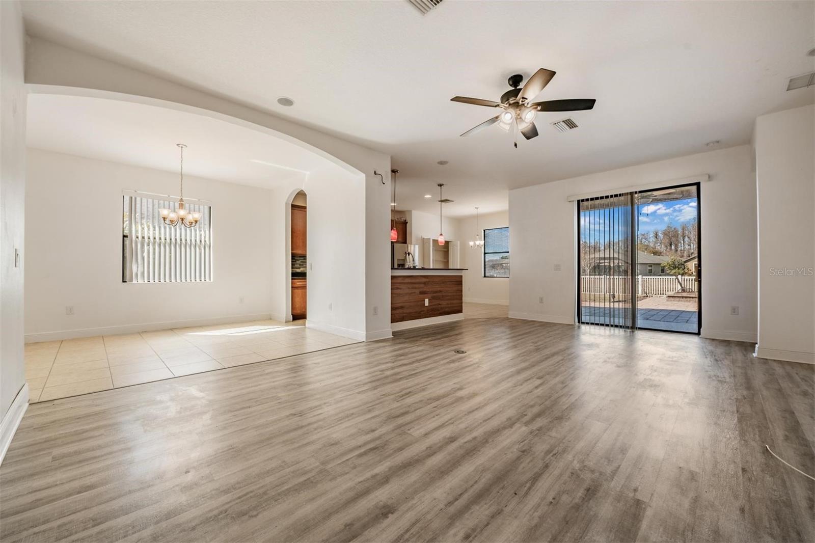 Listing photo id 18 for Address Not Provided