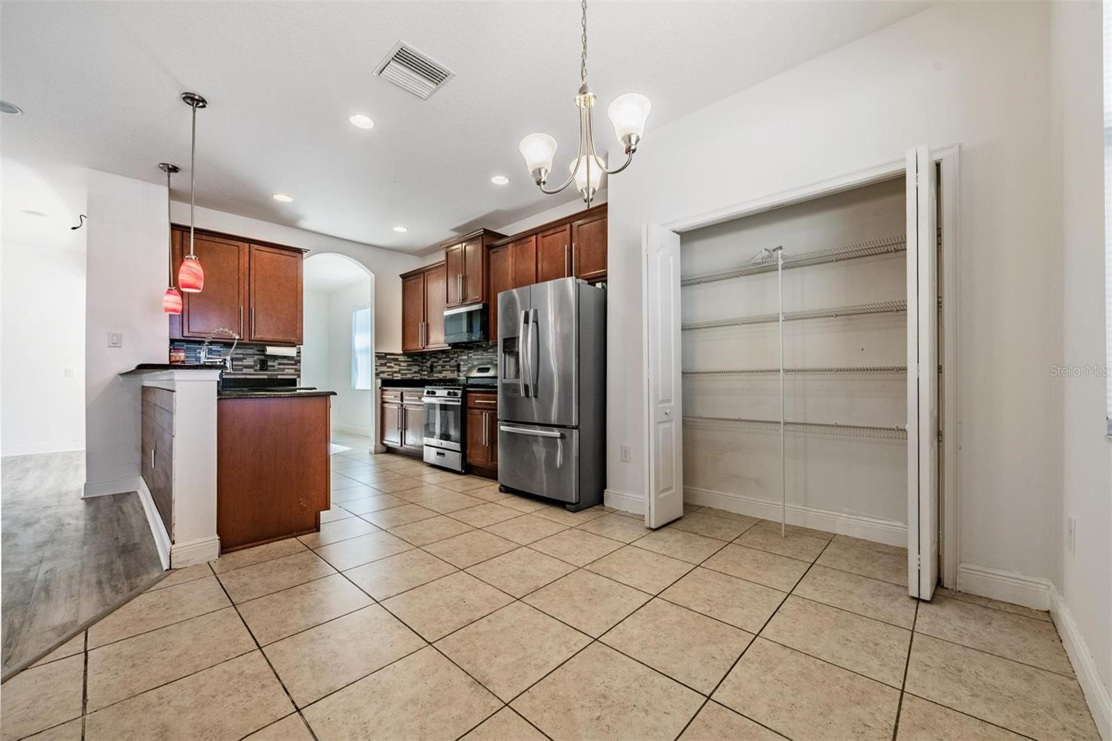 Listing photo id 21 for Address Not Provided