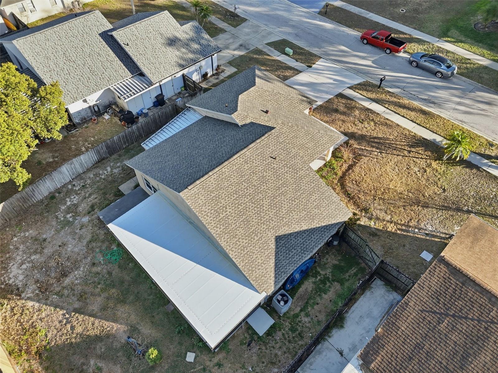 Image 37 of 41 For 939 Sandywood Drive