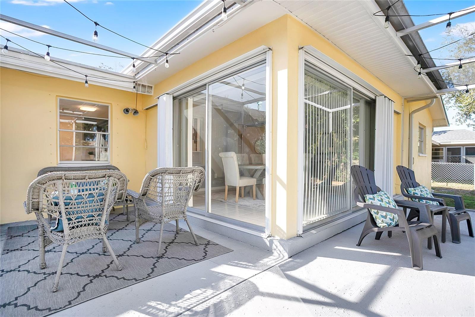 Image 17 of 21 For 2481 12th Avenue Sw