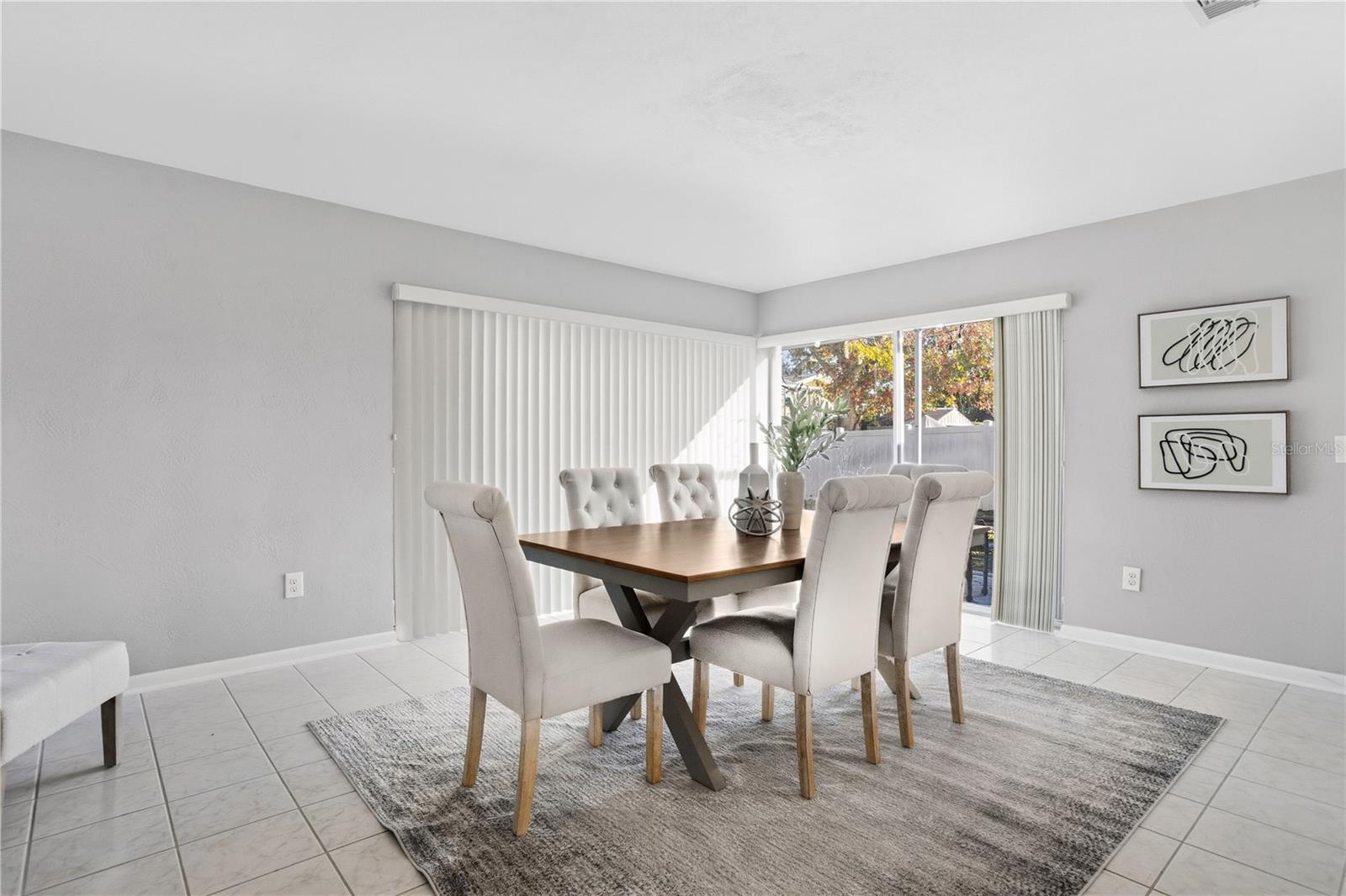 Image 8 of 21 For 2481 12th Avenue Sw