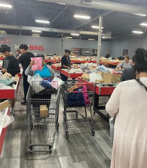 Image 6 of 7 For 1423 Brandon Boulevard