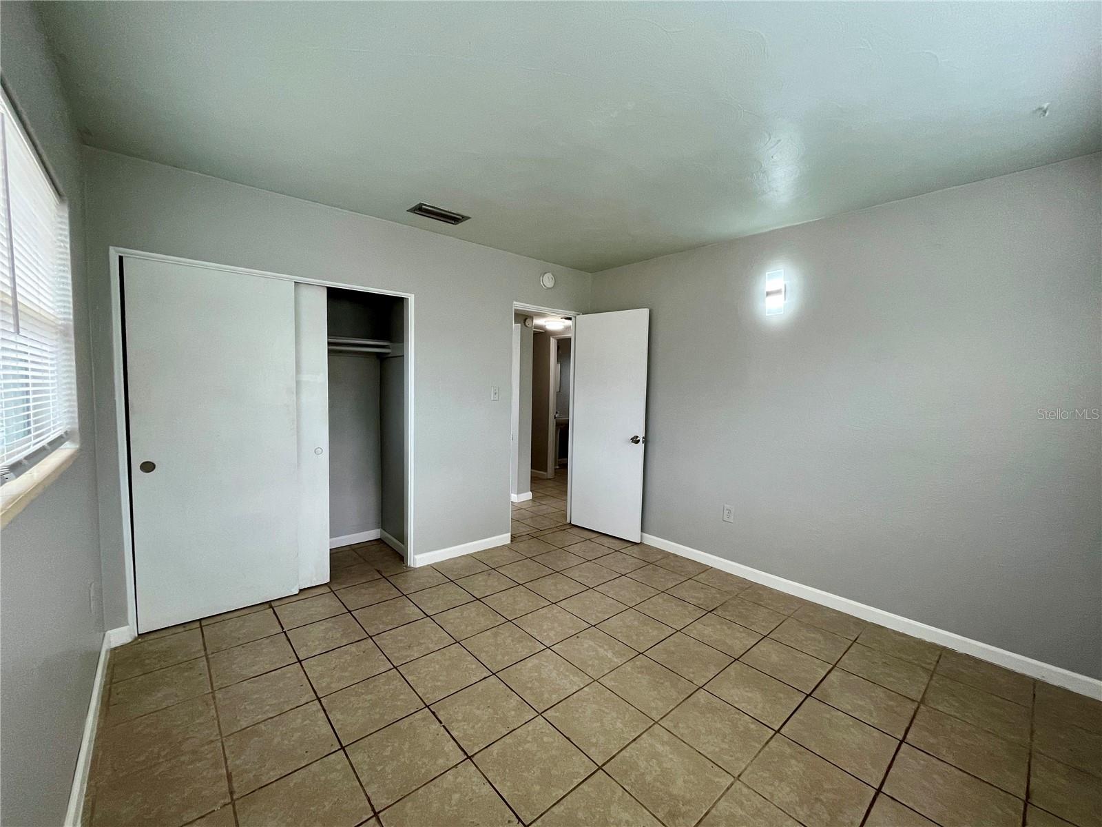 Image 10 of 16 For 10731 108th Street