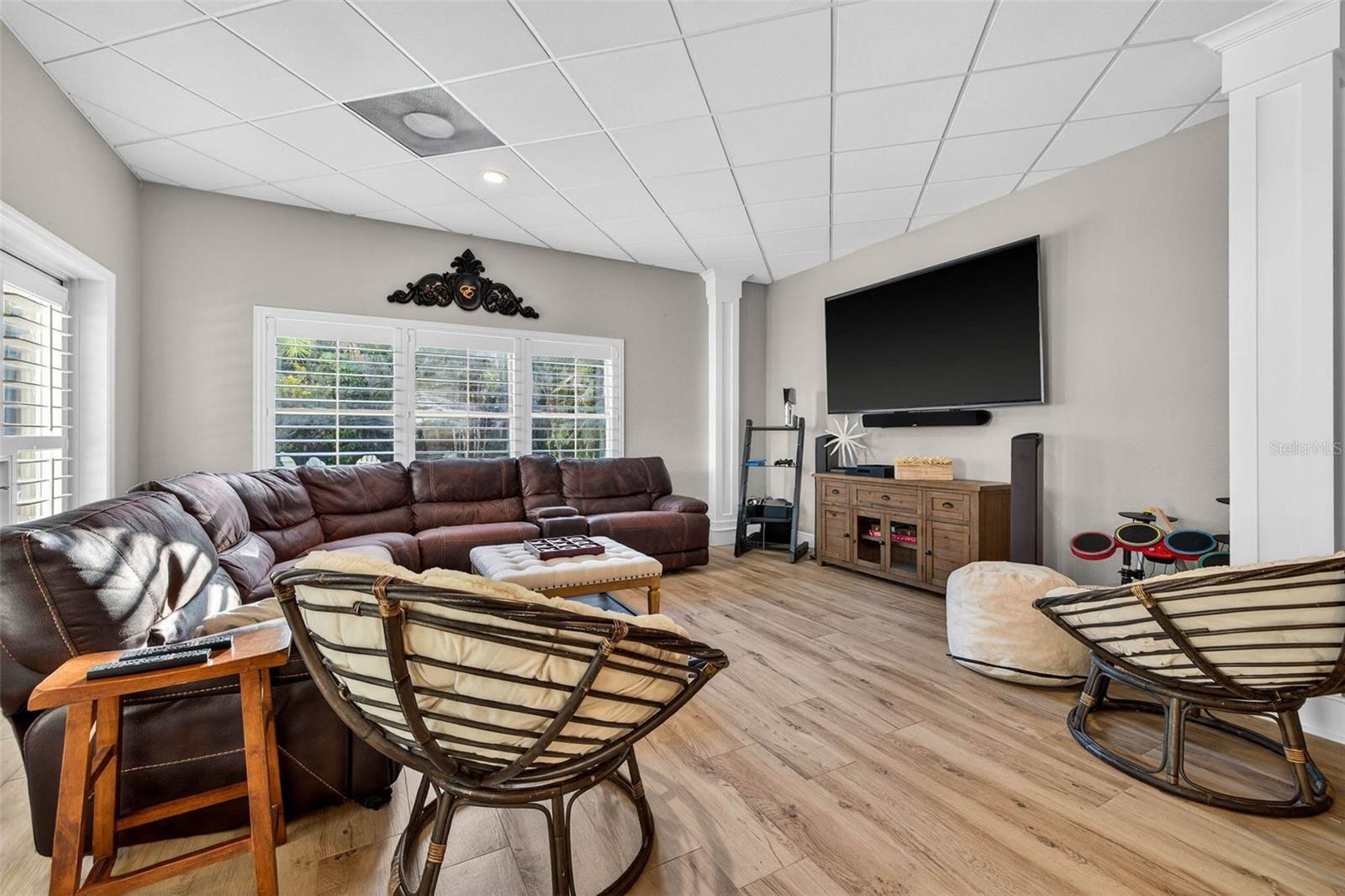 Image 25 of 50 For 1581 Alexander Road