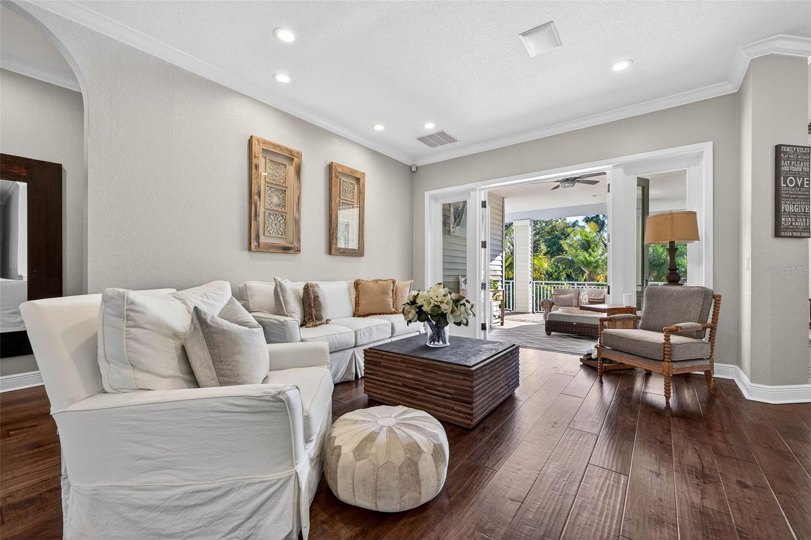 Image 3 of 50 For 1581 Alexander Road