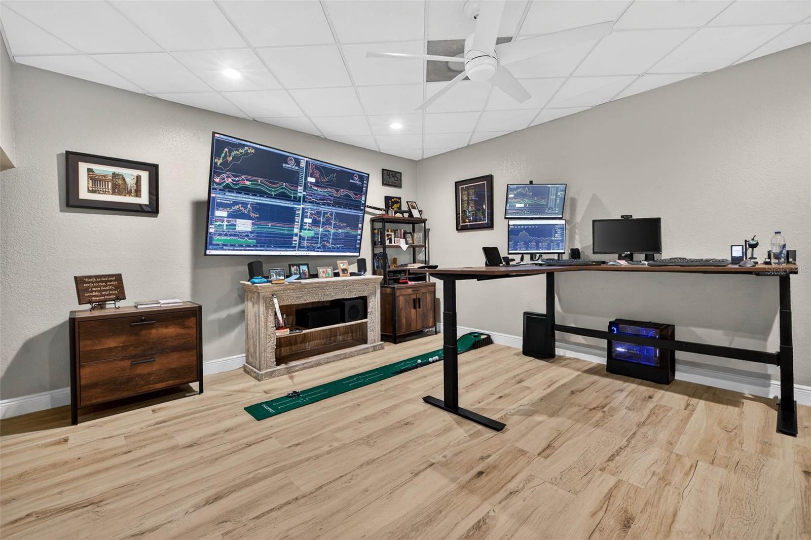 Image 33 of 50 For 1581 Alexander Road