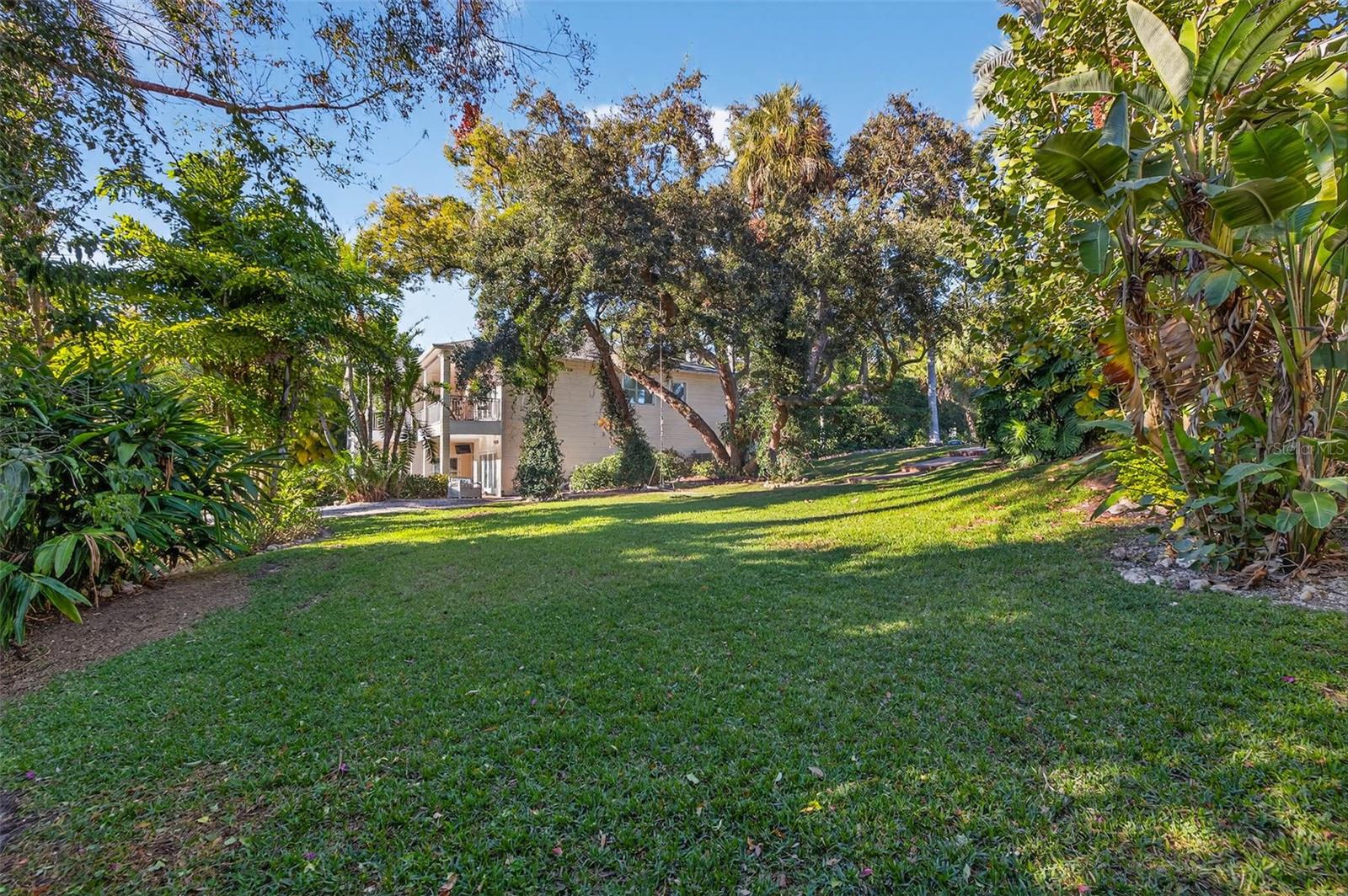 Image 41 of 50 For 1581 Alexander Road