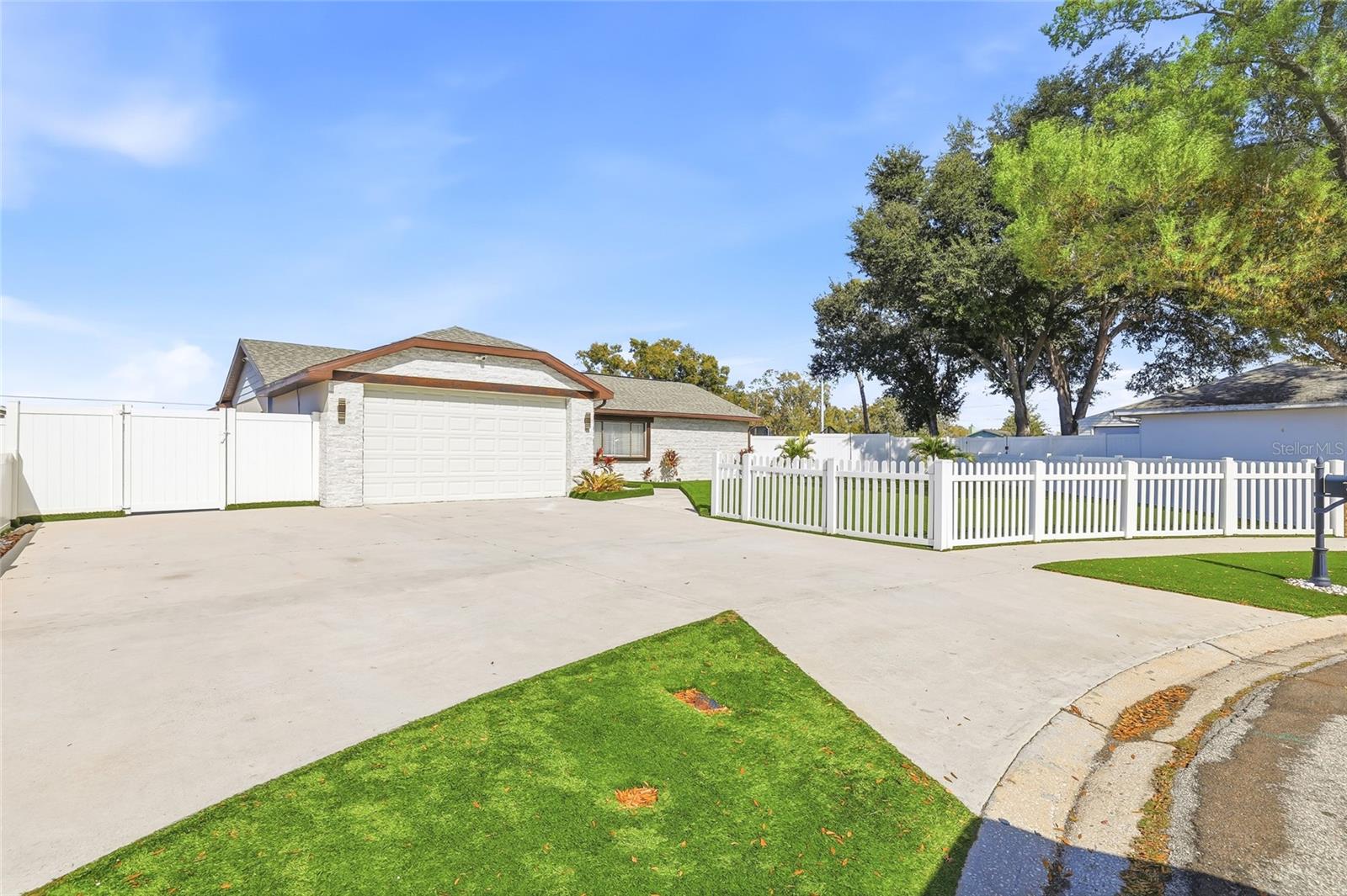 Image 3 of 56 For 726 Fortuna Drive