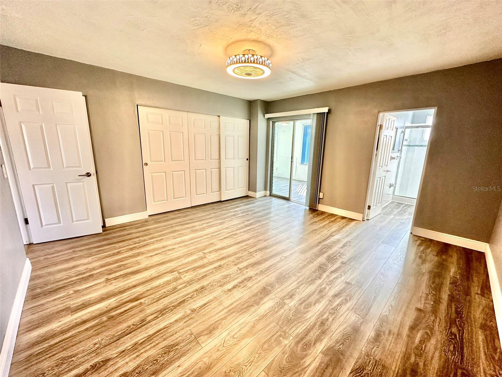 Image 18 of 46 For 2431 Canadian Way 37