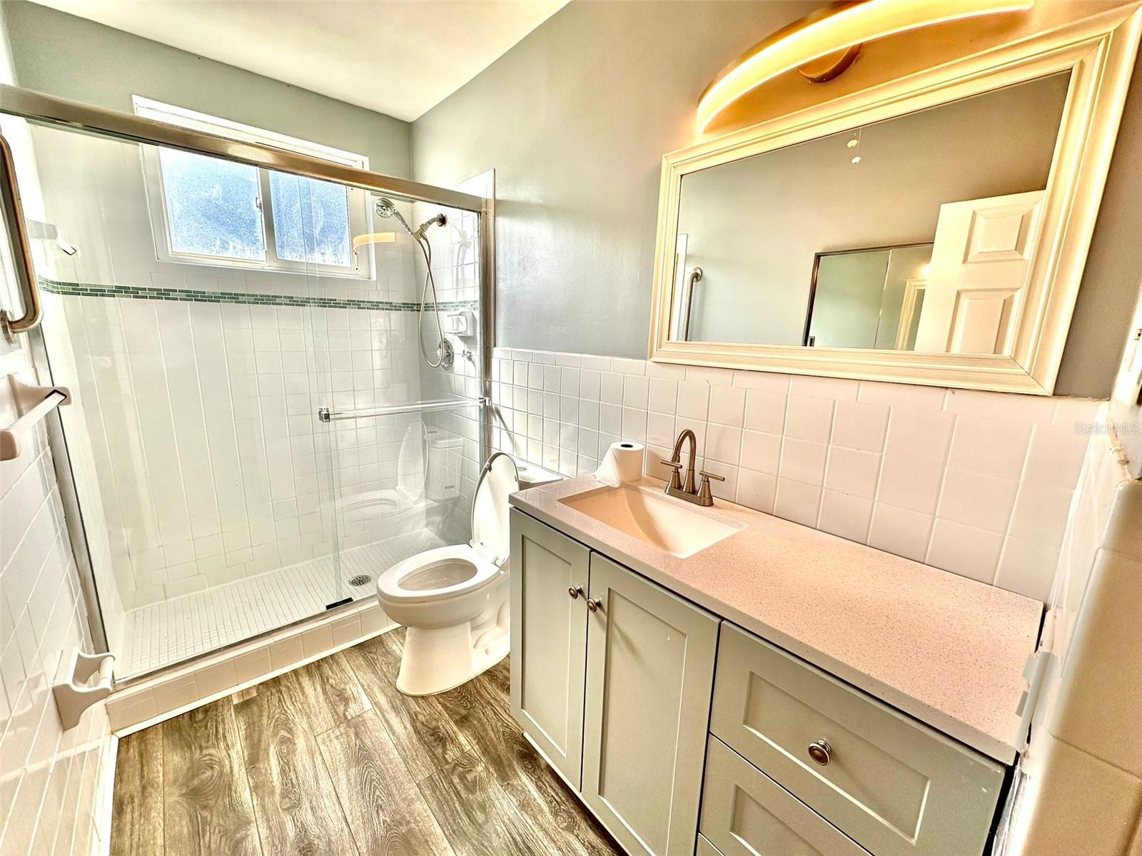 Image 20 of 46 For 2431 Canadian Way 37