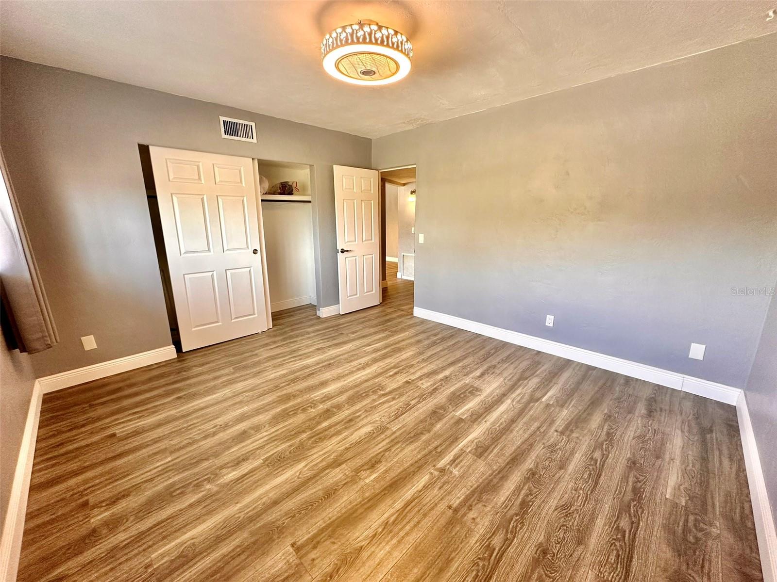 Image 24 of 46 For 2431 Canadian Way 37