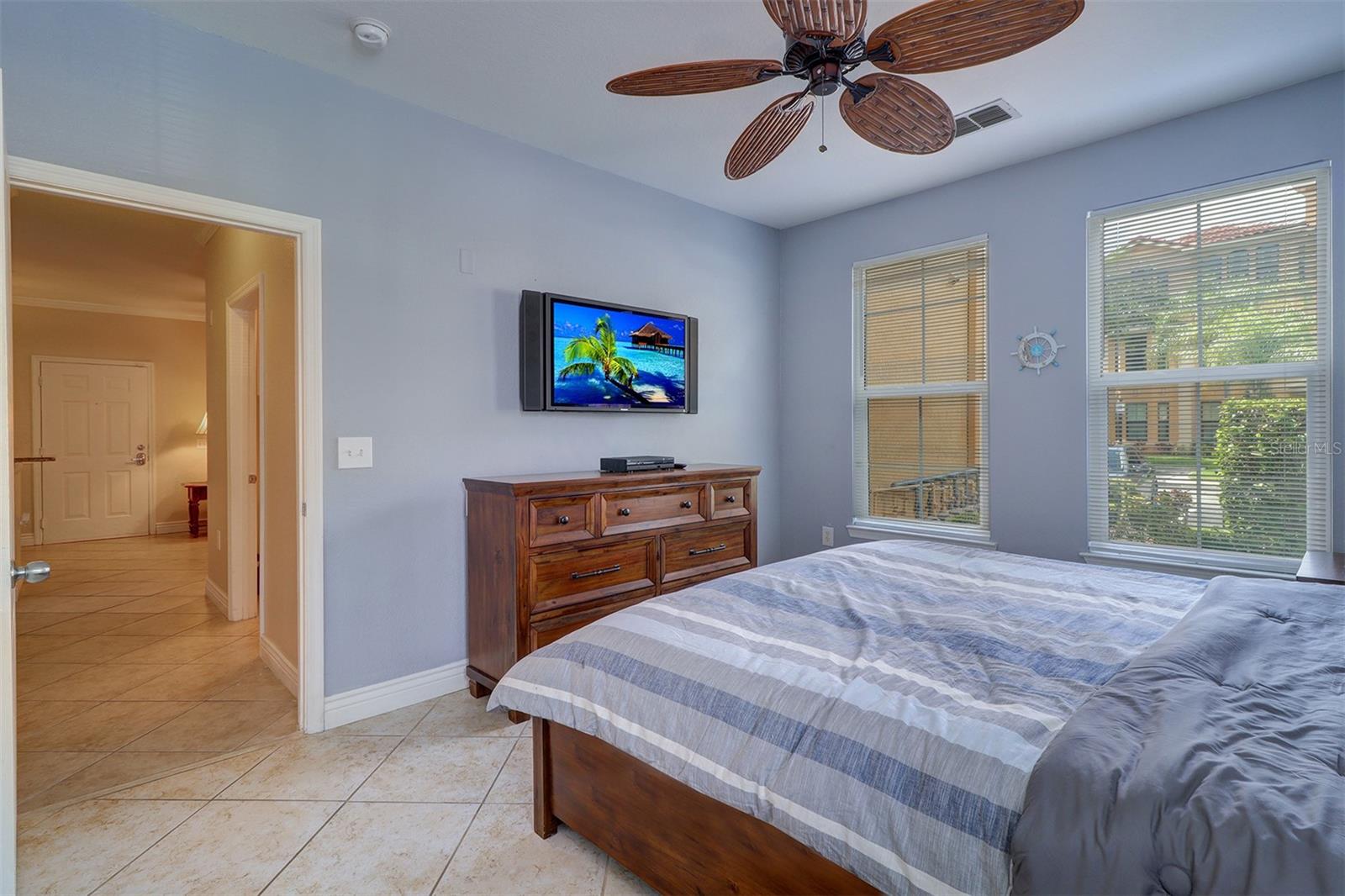 Image 20 of 42 For 2724 Via Murano  610