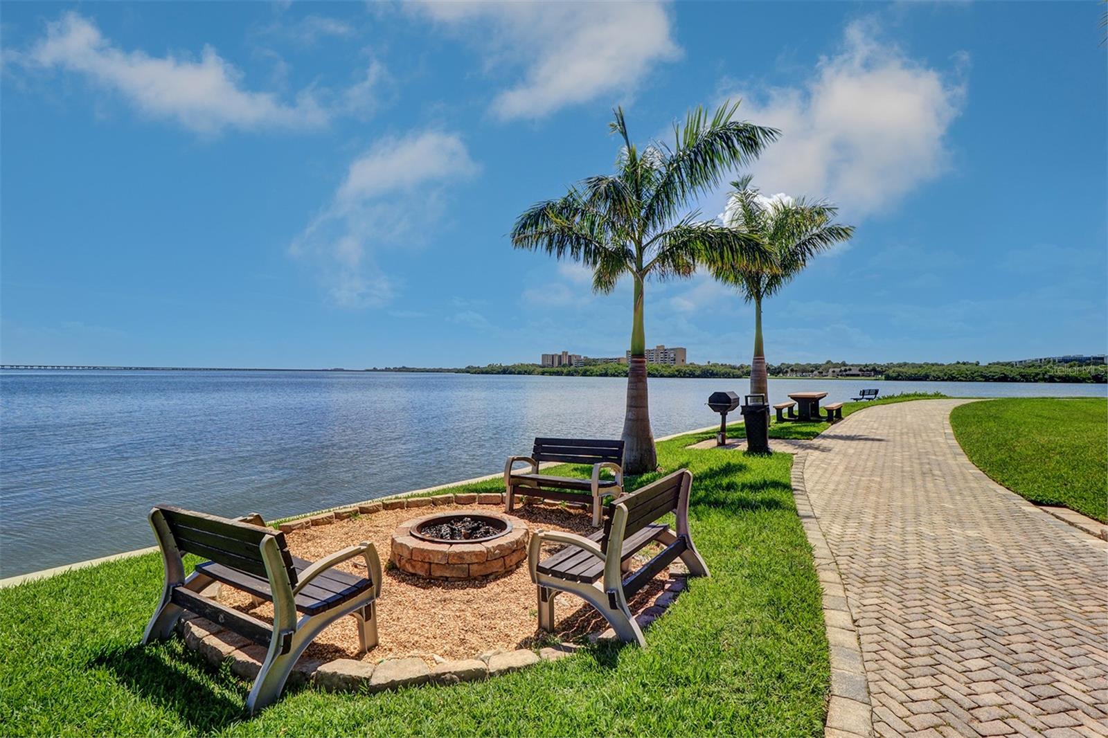 Image 37 of 42 For 2724 Via Murano  610