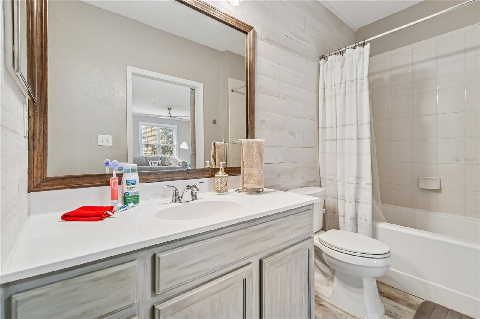 Image 16 of 44 For 2405 Courtney Meadows Court 202