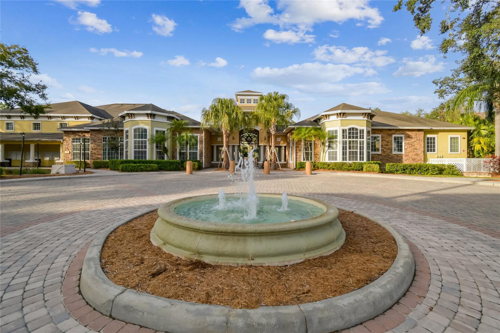 Image 21 of 44 For 2405 Courtney Meadows Court 202