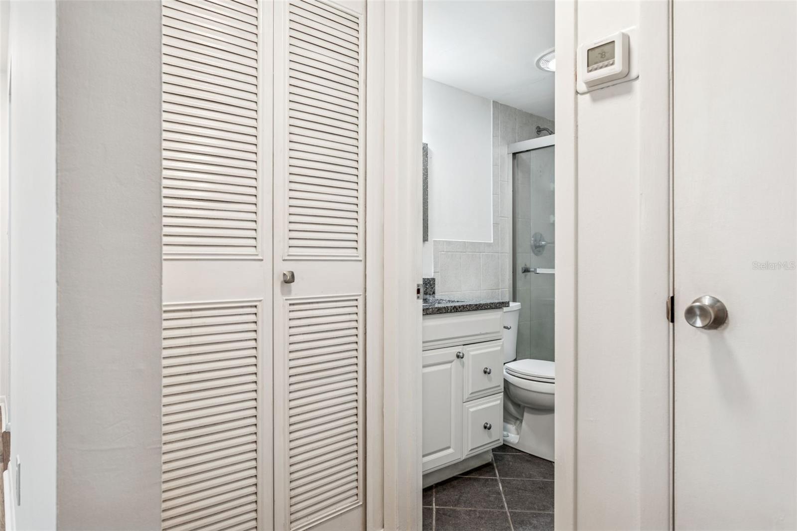 Image 12 of 22 For 4606 Gray Street 105