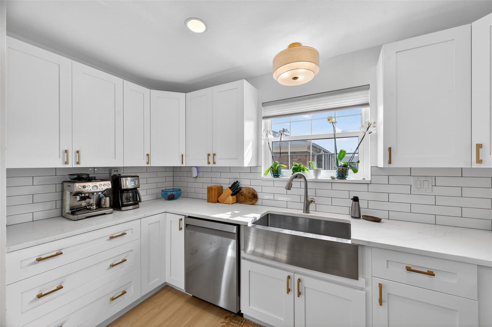 Image 11 of 76 For 3947 35th Way S 131