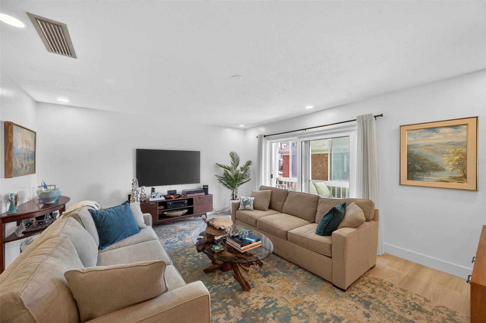 Image 14 of 76 For 3947 35th Way S 131