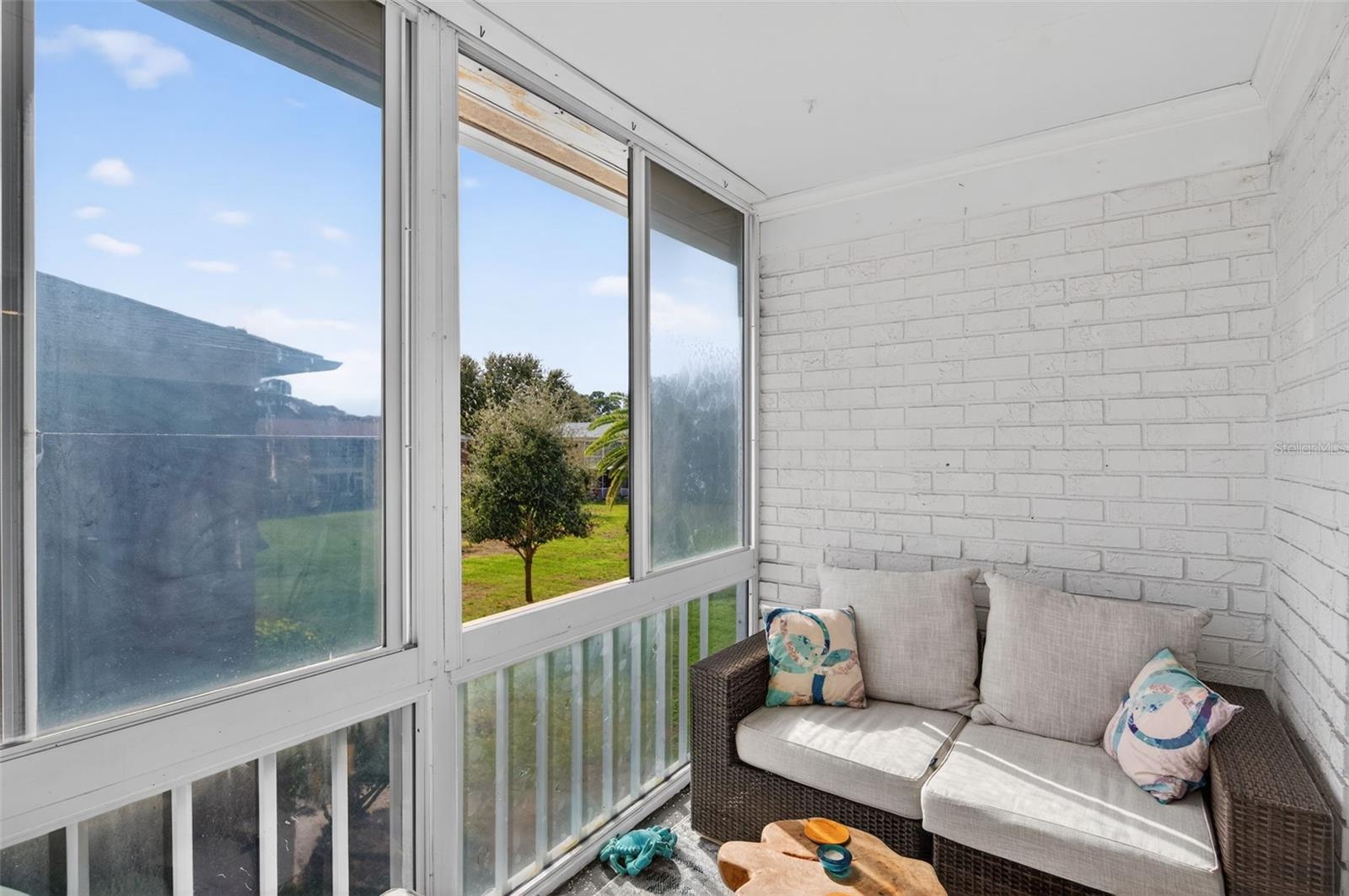 Image 18 of 76 For 3947 35th Way S 131