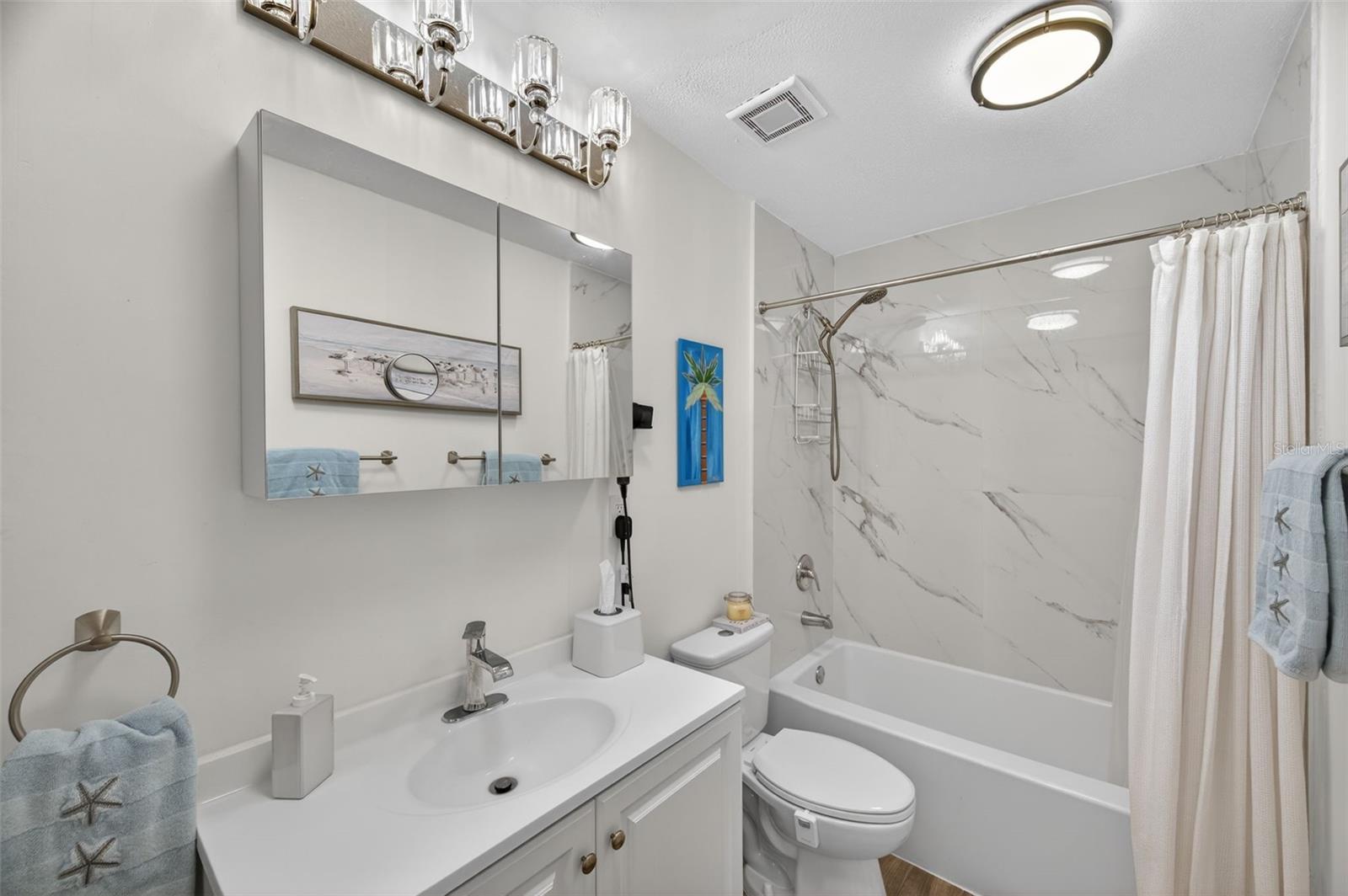 Image 31 of 76 For 3947 35th Way S 131