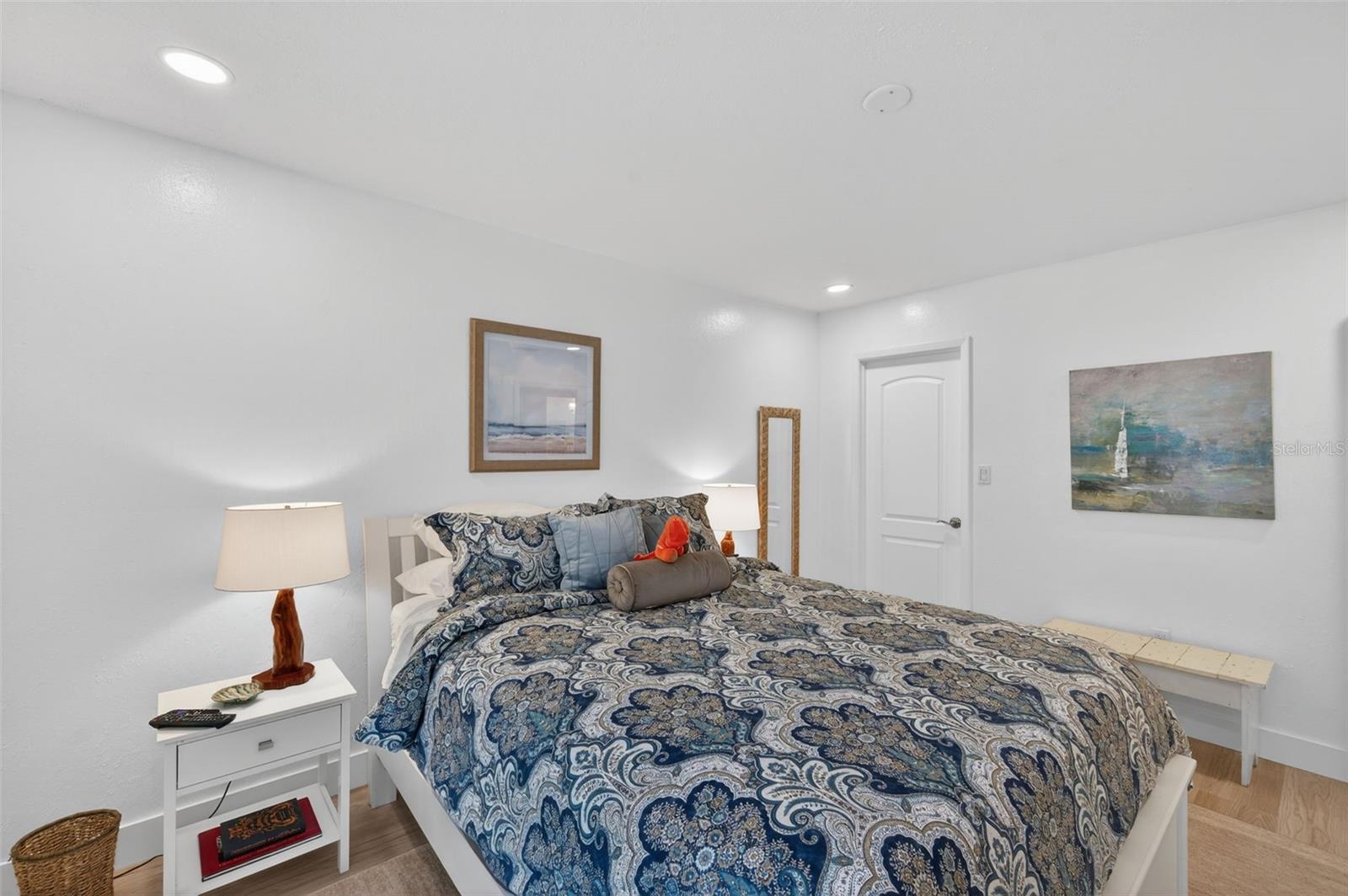 Image 36 of 76 For 3947 35th Way S 131