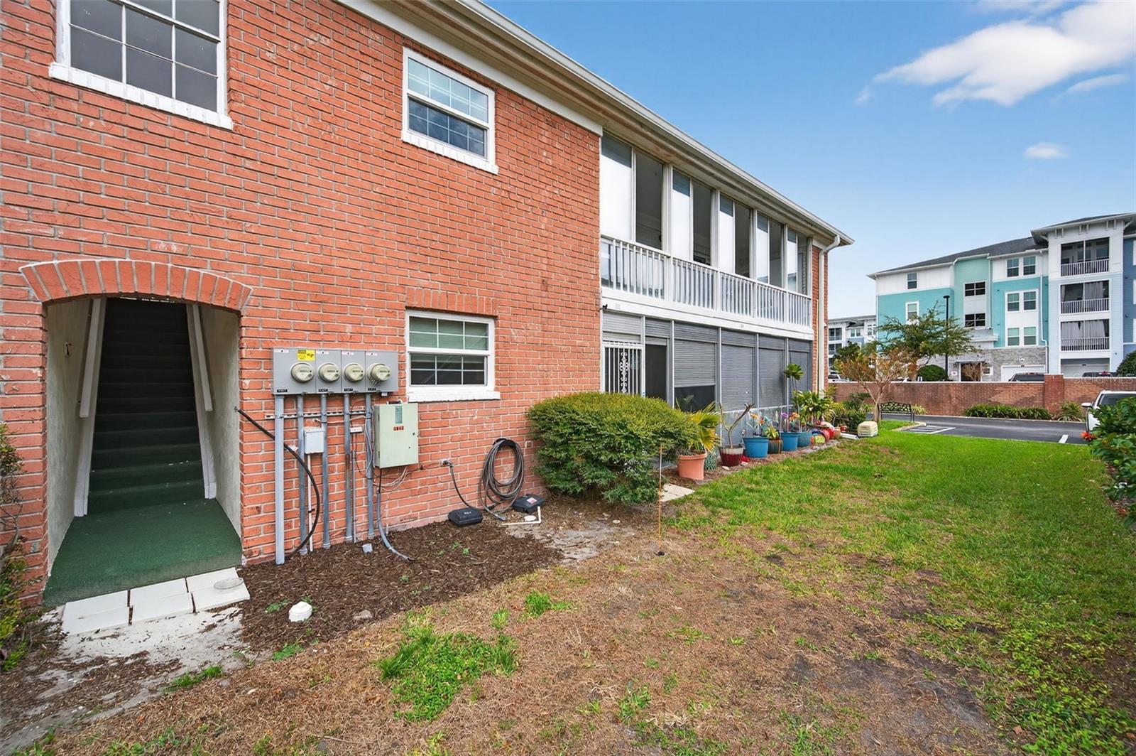 Image 50 of 76 For 3947 35th Way S 131