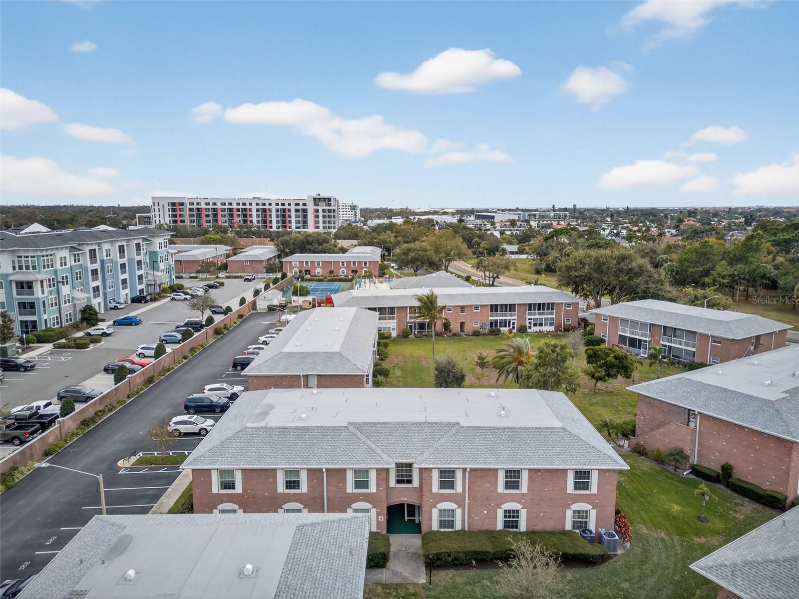 Image 52 of 76 For 3947 35th Way S 131