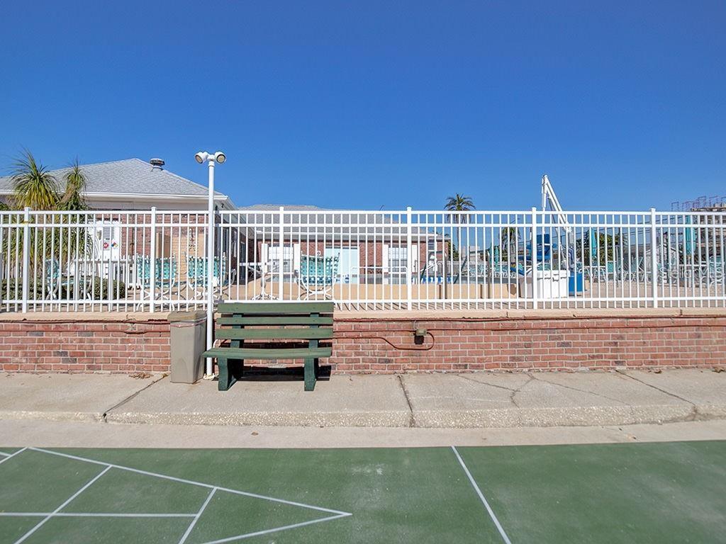 Image 71 of 76 For 3947 35th Way S 131