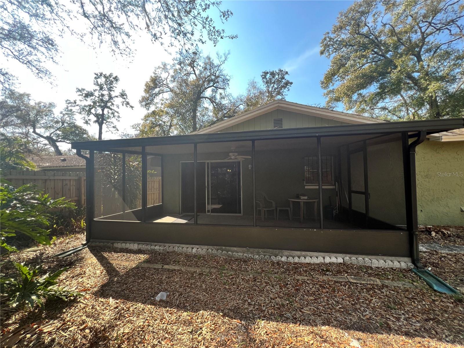 Image 5 of 28 For 9715 Hidden Oaks Circle