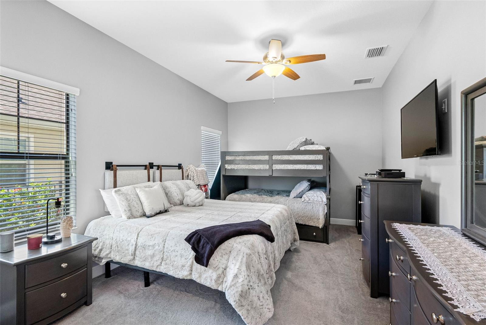 Image 27 of 100 For 19412 Lonesome Pine Drive