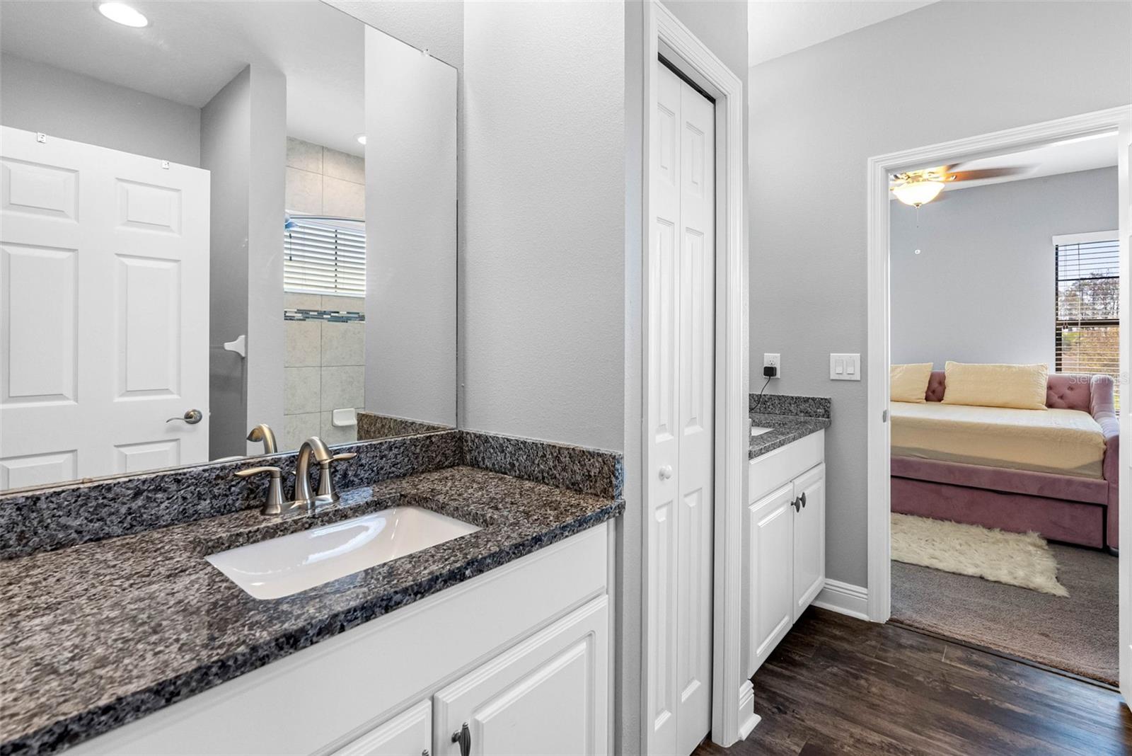 Image 61 of 100 For 19412 Lonesome Pine Drive