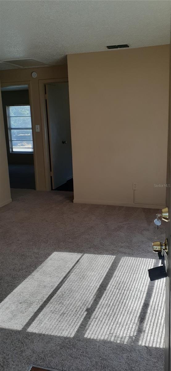 Image 2 of 8 For 3919 Fern Street 4