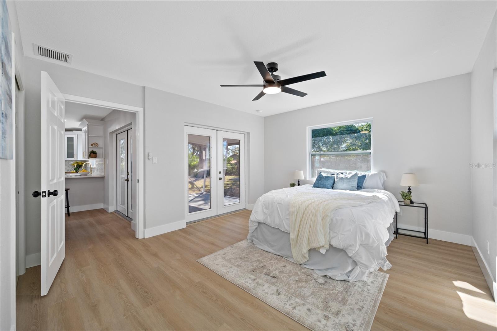 Image 36 of 65 For 11702 84th Avenue