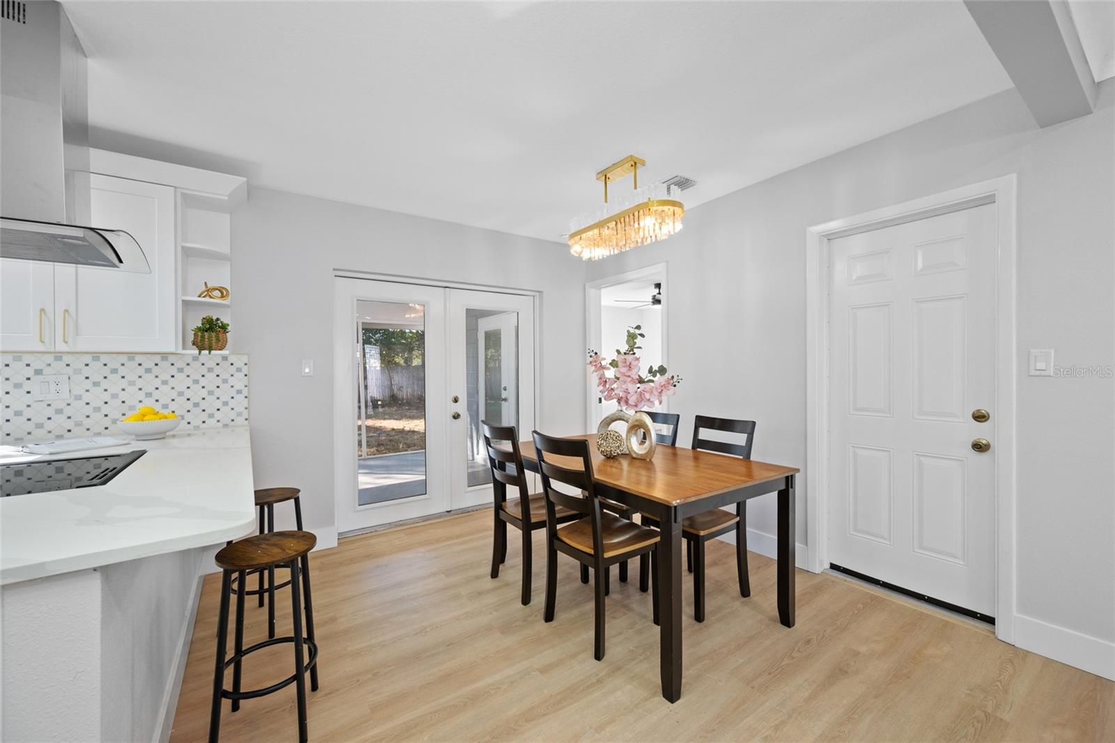 Image 7 of 65 For 11702 84th Avenue