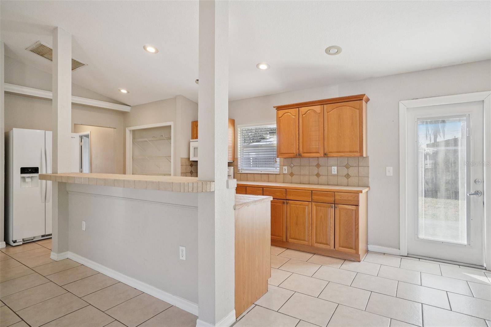 Image 16 of 34 For 13210 Maple Street