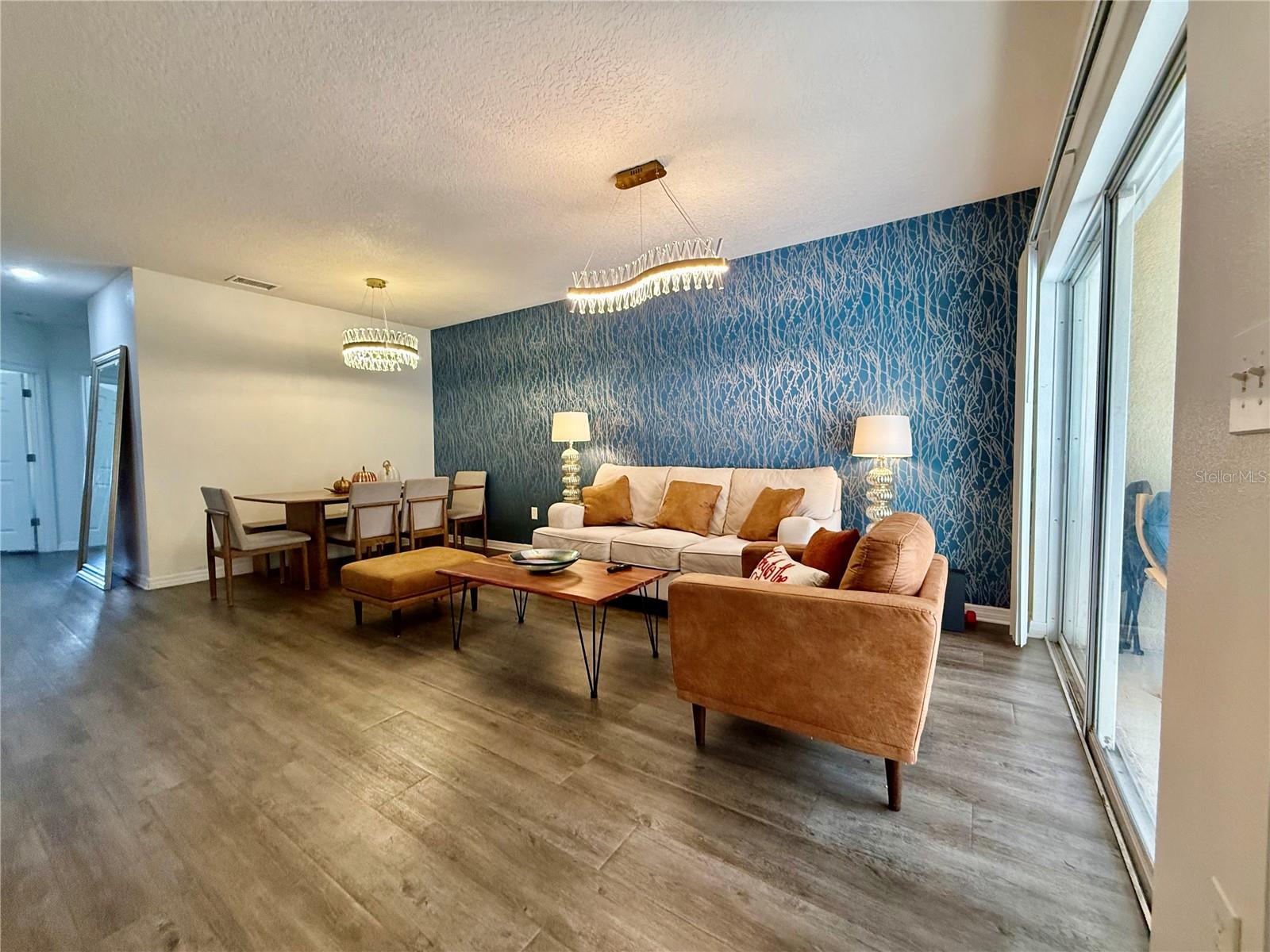 Image 5 of 14 For 6447 Cypressdale Drive 201