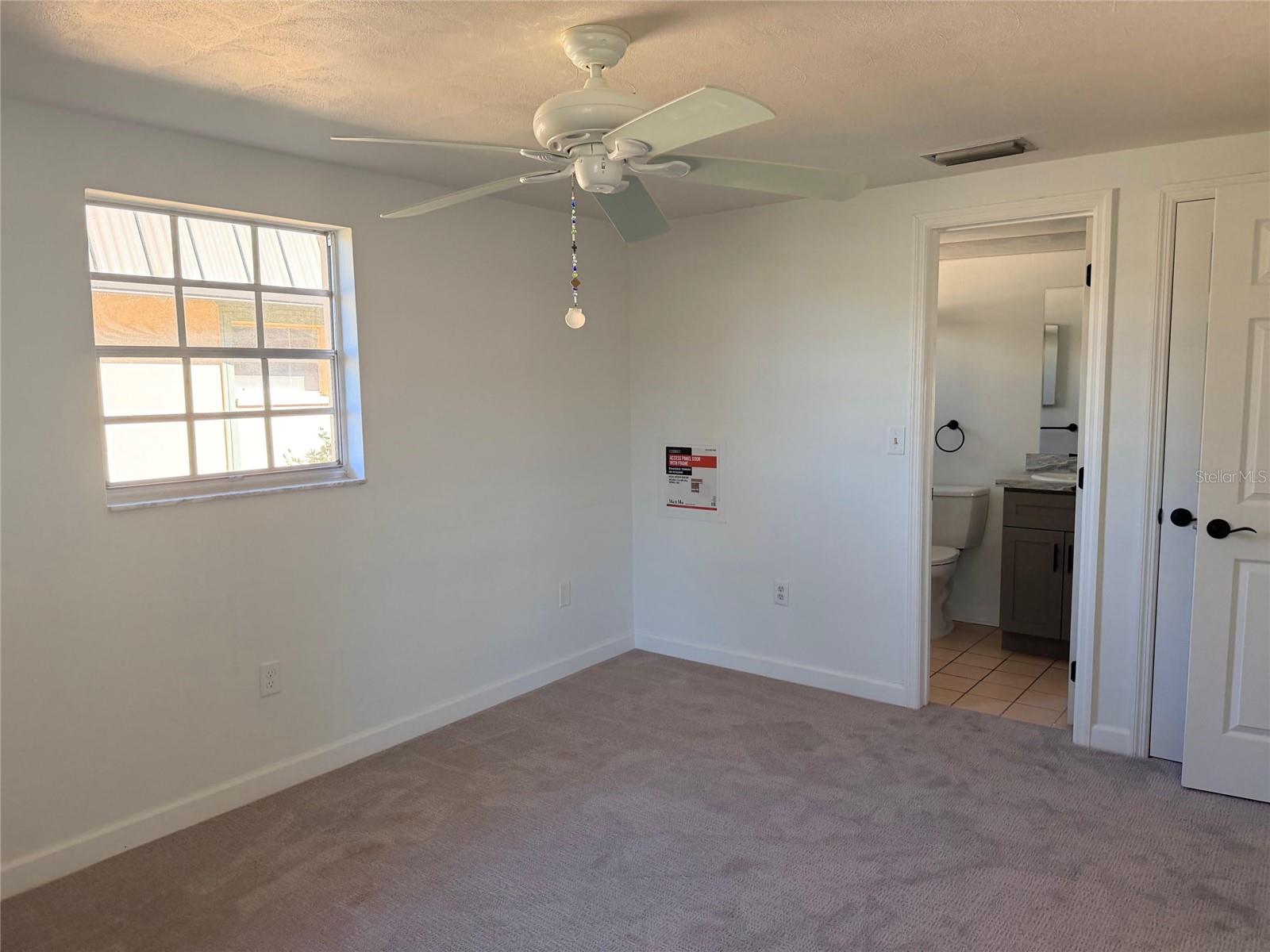 Image 10 of 42 For 4407 Sunstate Drive