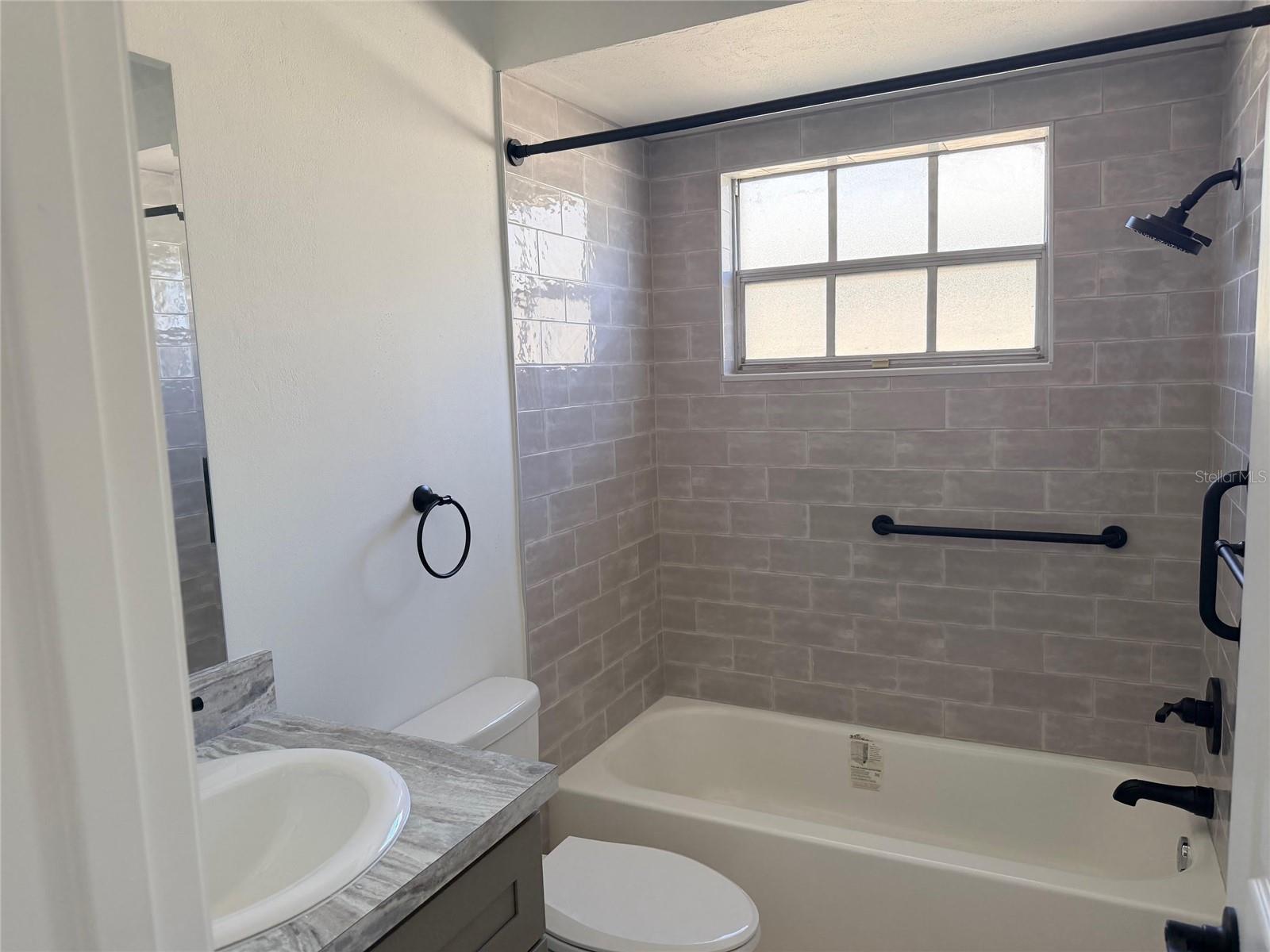 Image 17 of 42 For 4407 Sunstate Drive