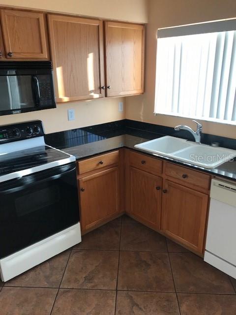 Image 2 of 8 For 207 Abigail Road