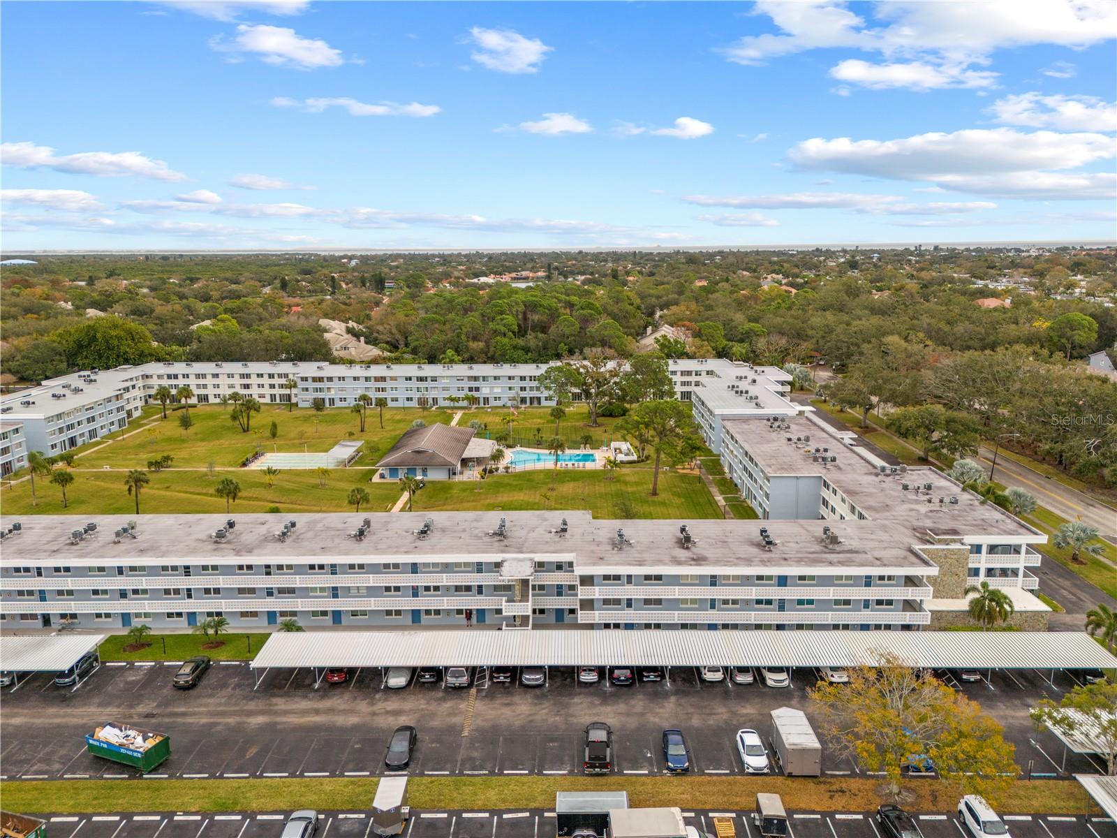 Image 2 of 51 For 4715 Bay Street Ne 123