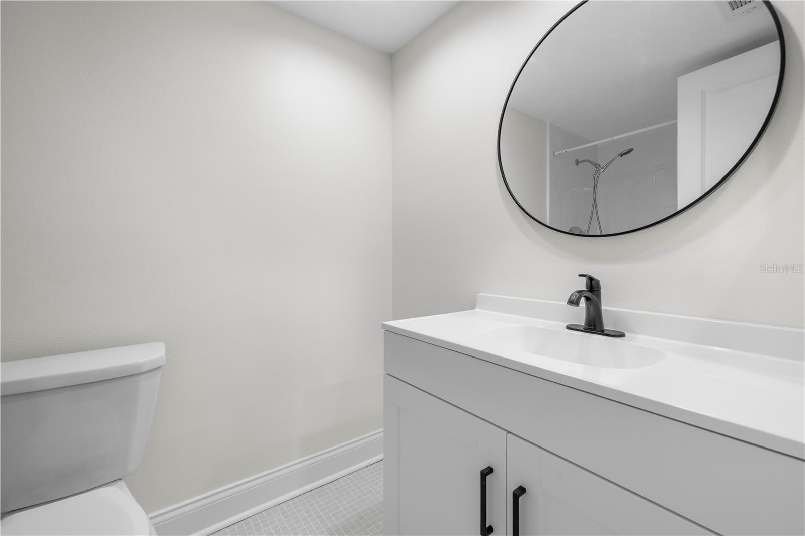 Image 27 of 51 For 4715 Bay Street Ne 123