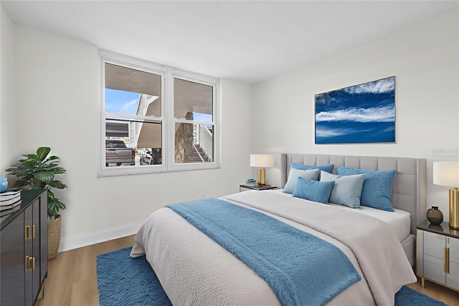 Image 30 of 51 For 4715 Bay Street Ne 123