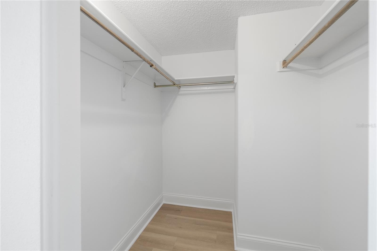 Image 32 of 51 For 4715 Bay Street Ne 123