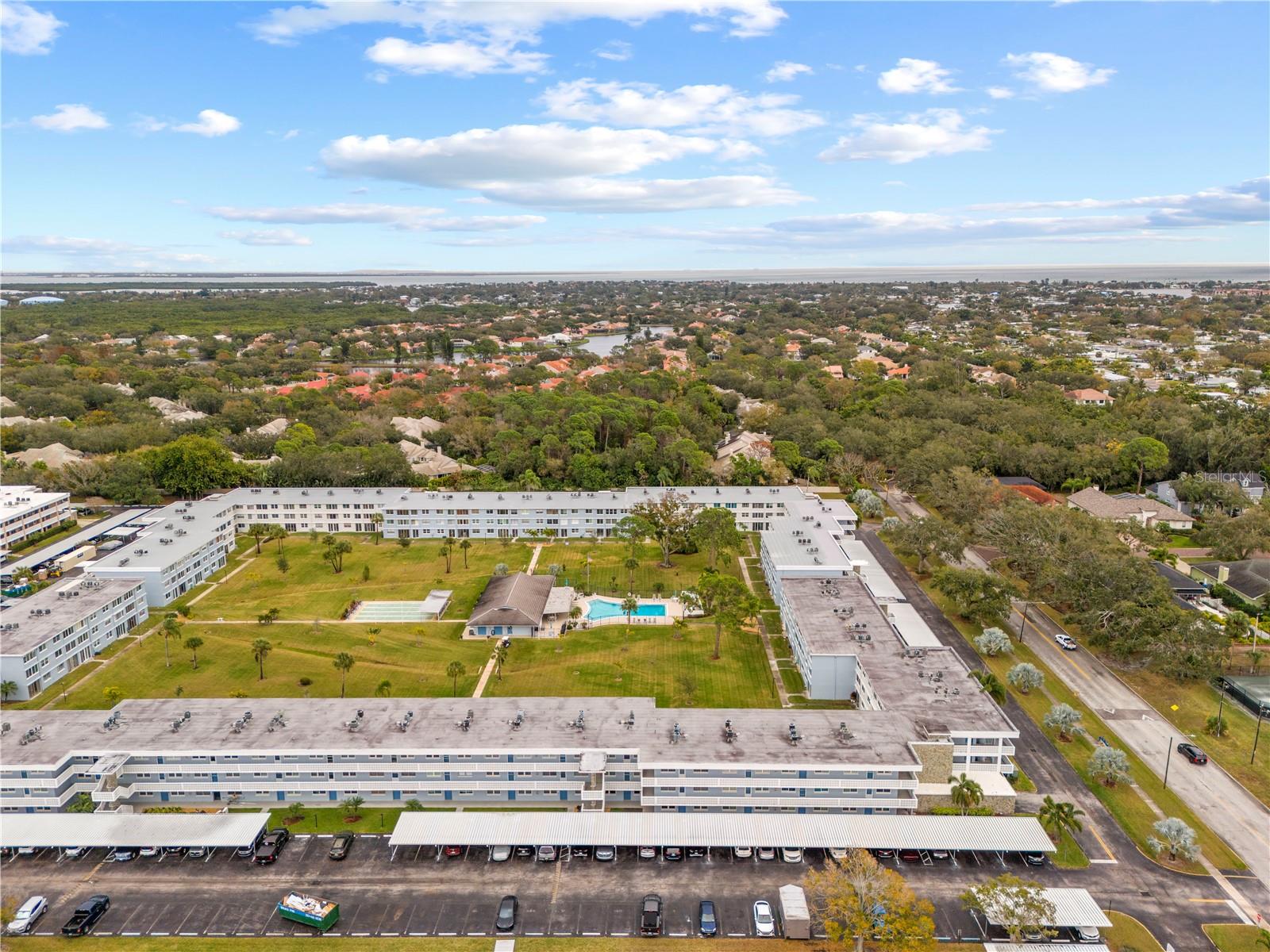 Image 49 of 51 For 4715 Bay Street Ne 123