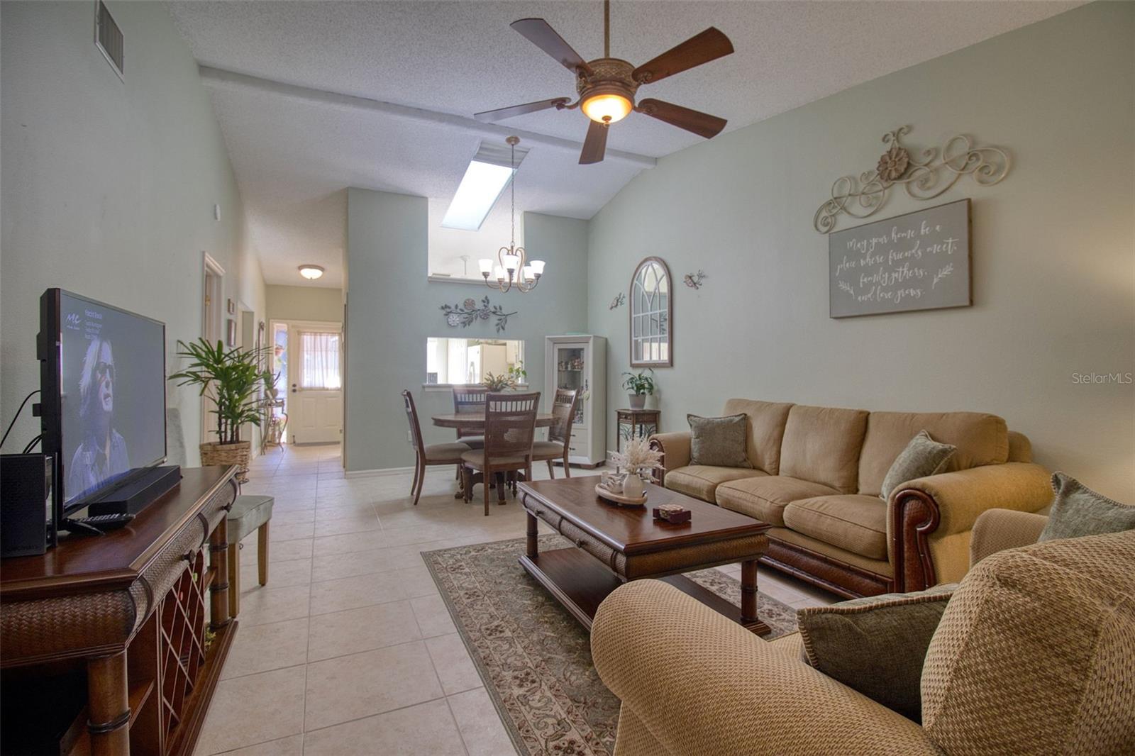 Listing photo id 20 for 3177 Charter Club Drive B
