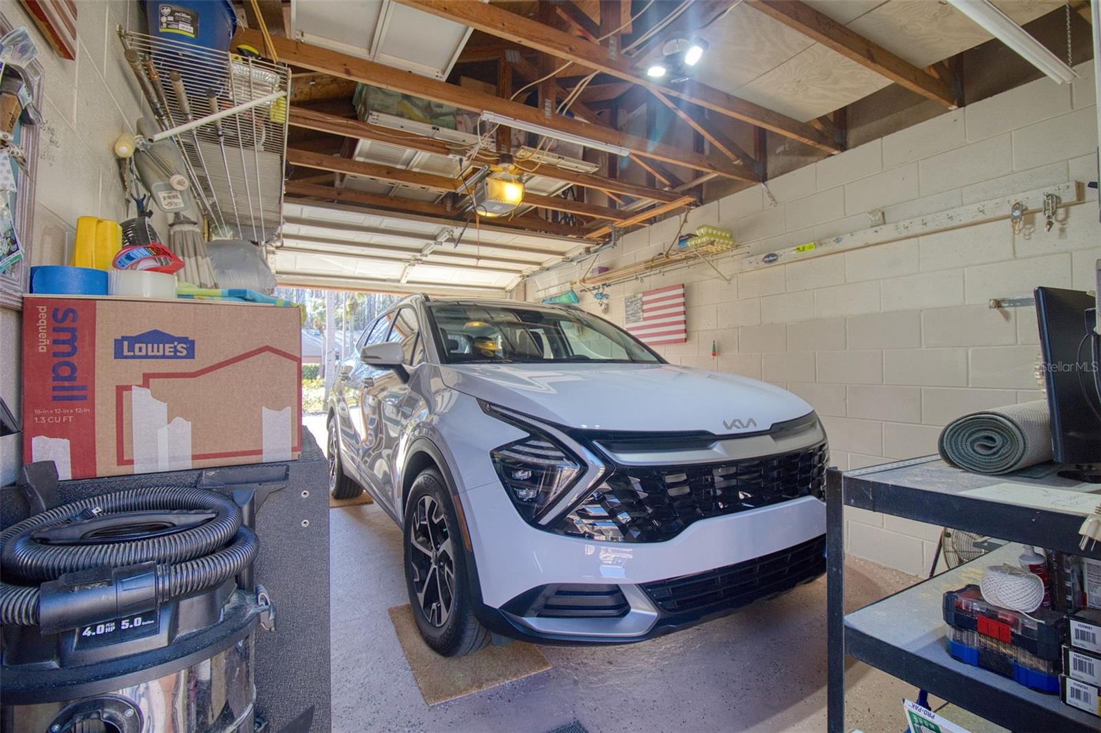 Listing photo id 27 for 3177 Charter Club Drive B