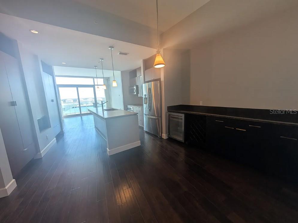 Image 32 of 34 For 912 Channelside Drive 2803