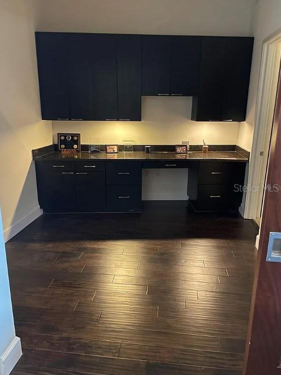 Image 7 of 34 For 912 Channelside Drive 2803