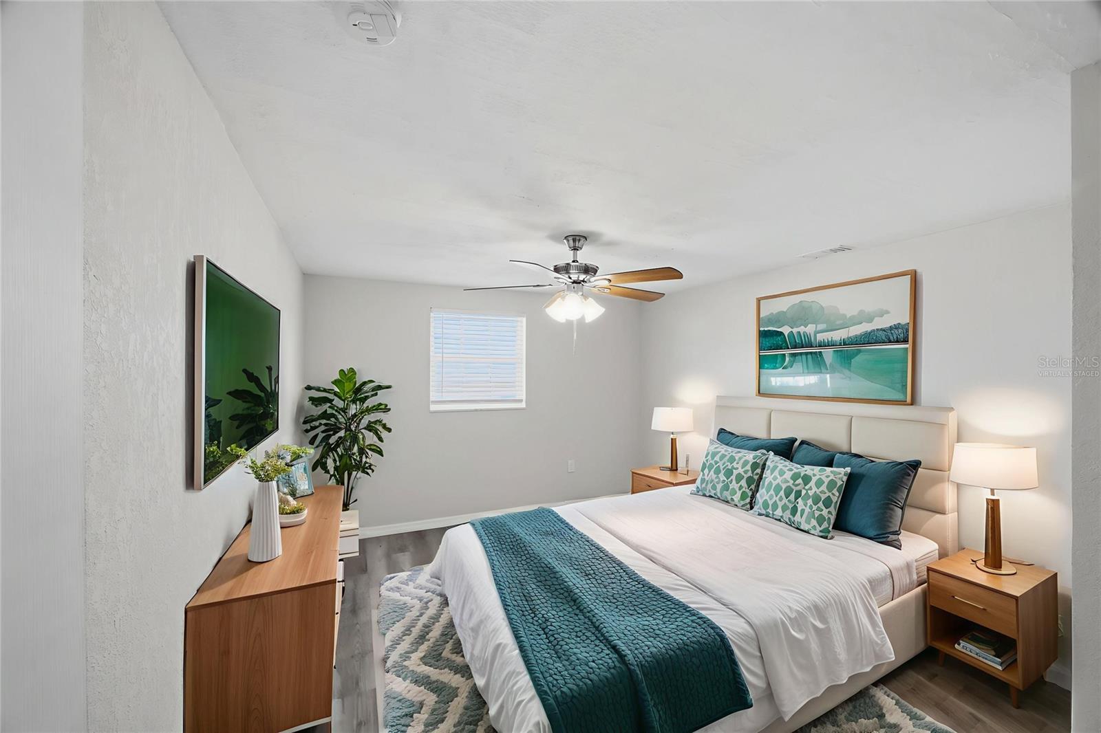 Image 13 of 27 For 7410 Mako Drive